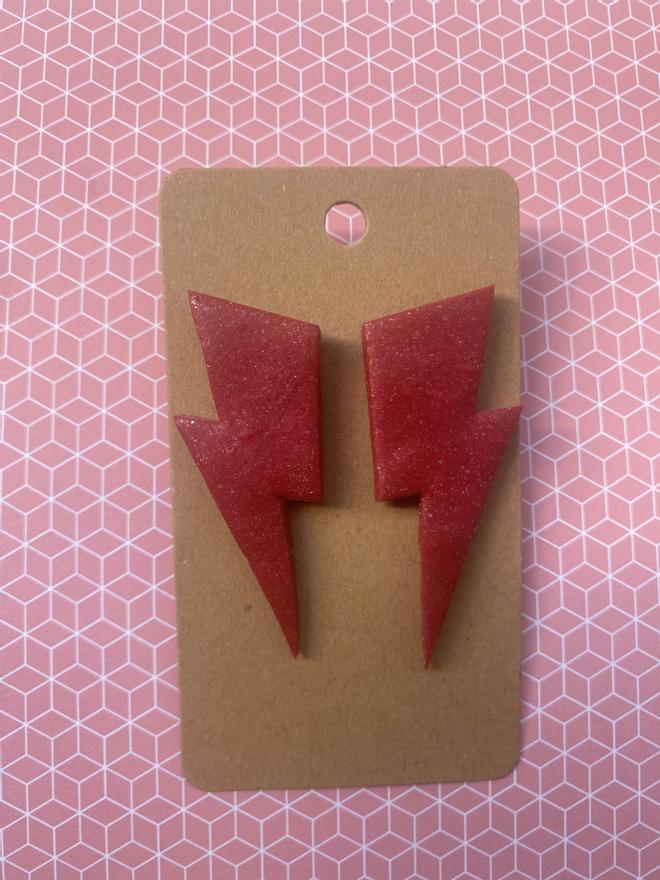 Las piezas de Pendientea son únicas y personales.