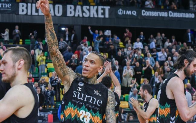 Michale Kyser, tras ganar al Río Breogán. Michale Kyser, tras ganar al Río Breogán.