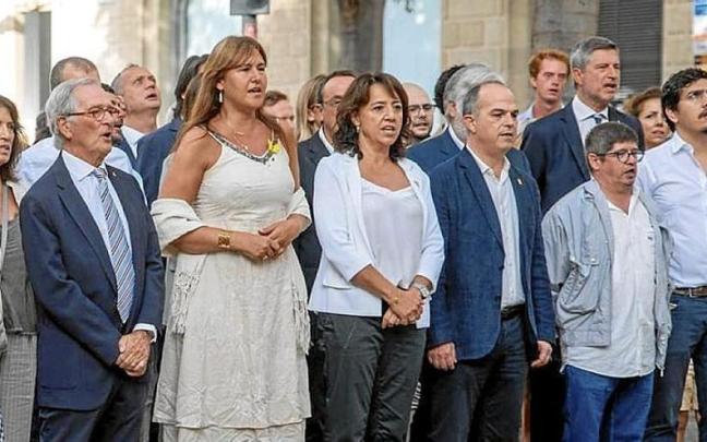 Laura Borràs, ayer en la ofrenda floral a Rafael Casanova. Laura Borràs, ayer en la ofrenda floral a Rafael Casanova.