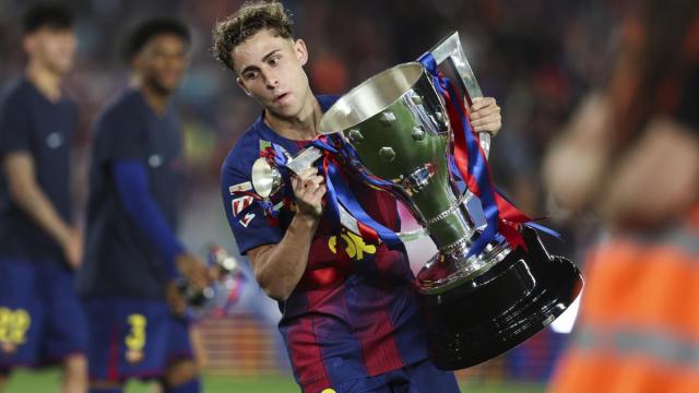 El jugador del FC Barcelona, Fermín López, durante la celebración del título de Liga de la temporada 25/26.