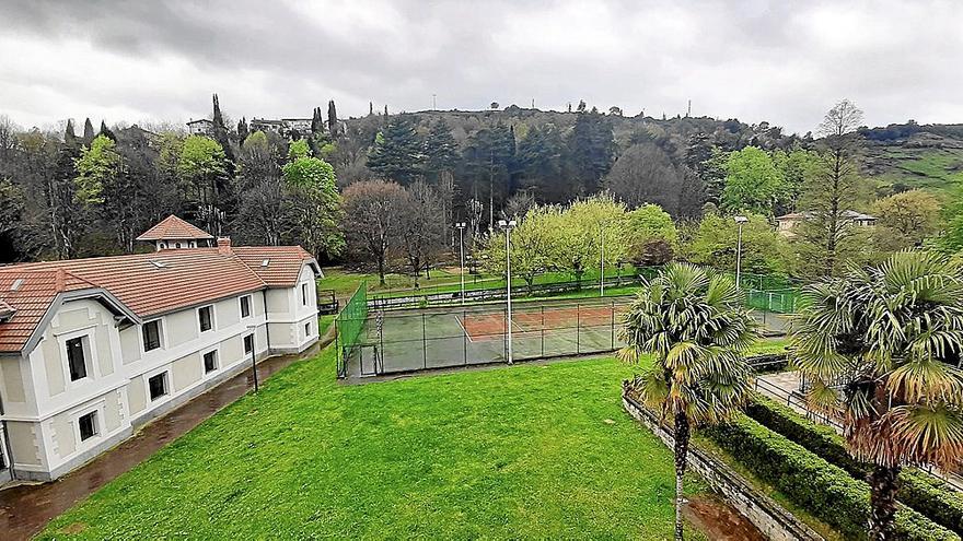 Pista de tenis del parque Lamuza en Laudio. | FOTO: A.O.