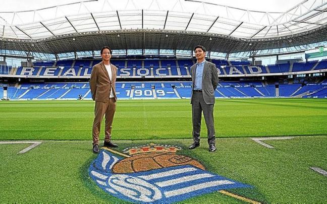 El patrocinador Yasuda Group visita Anoeta. / REAL SOCIEDAD