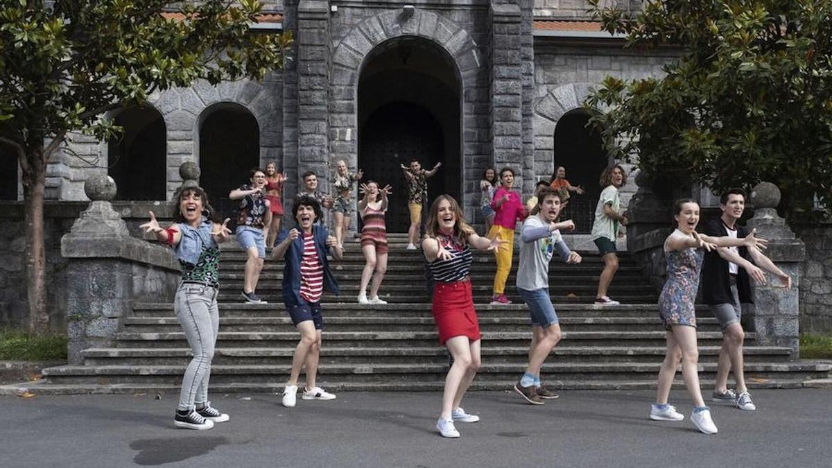 Entre las nuevas generaciones de Basakabi encontramos a las Twin Melody, a Iholdi Beristain, a Miren Arrieta o a Ainhoa Larrañaga entre otros.