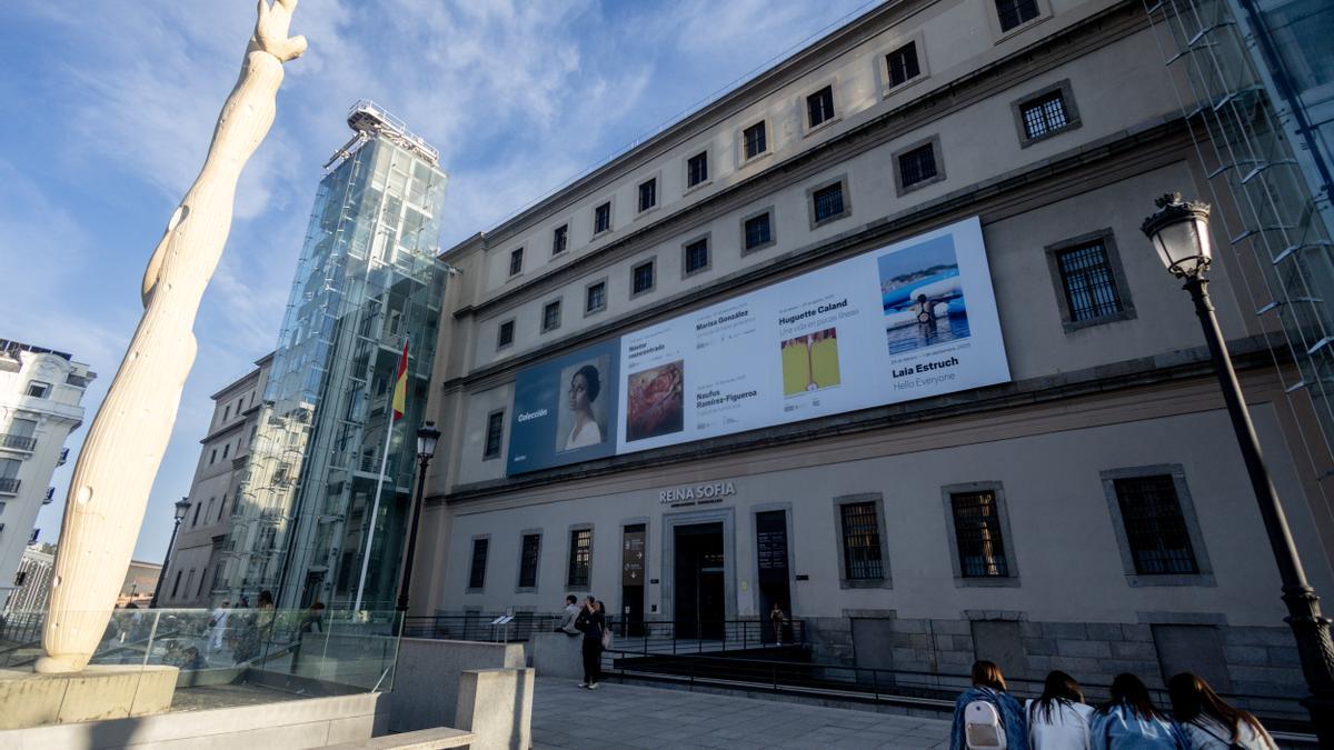 Entrada al Museo Reina Sofía.