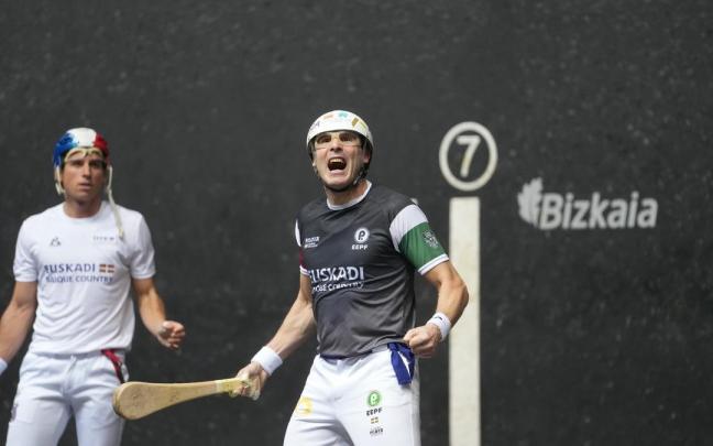 En imágenes: Gaubeka e Imanol superan a Necol-Brefel en la primera jornada de la Liga de Naciones en Bilbao