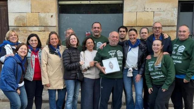 Homenaje a 'Peke' por su trayectoria en las Zezenak dira de Durango