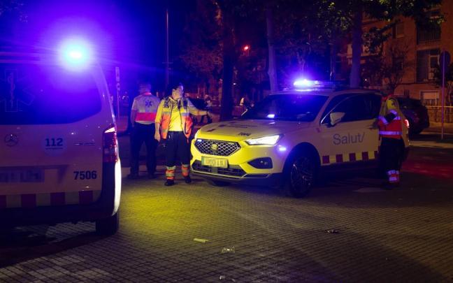 Vehículos de los servicios sanitarios en el lugar de los hechos