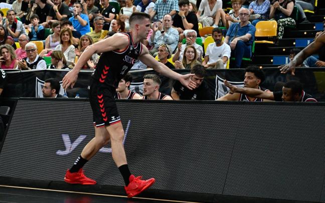 El capitán Xavi Rabaseda es una de las bajas en Biobao Basket para el próximo curso. / OSKAR GONZÁLEZ El capitán Xavi Rabaseda es una de las bajas en Biobao Basket para el próximo curso. / OSKAR GONZÁLEZ