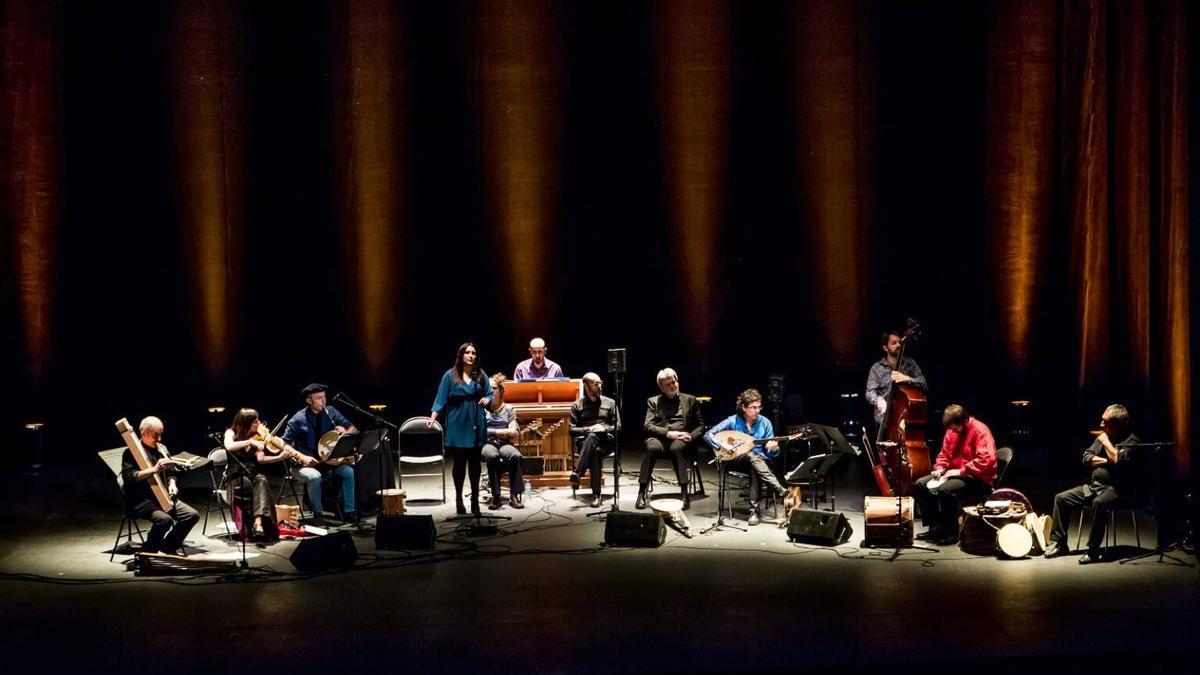 Euskal Herriko Orkestra Barrokoa ensaya en Torrezabal de Galdakao