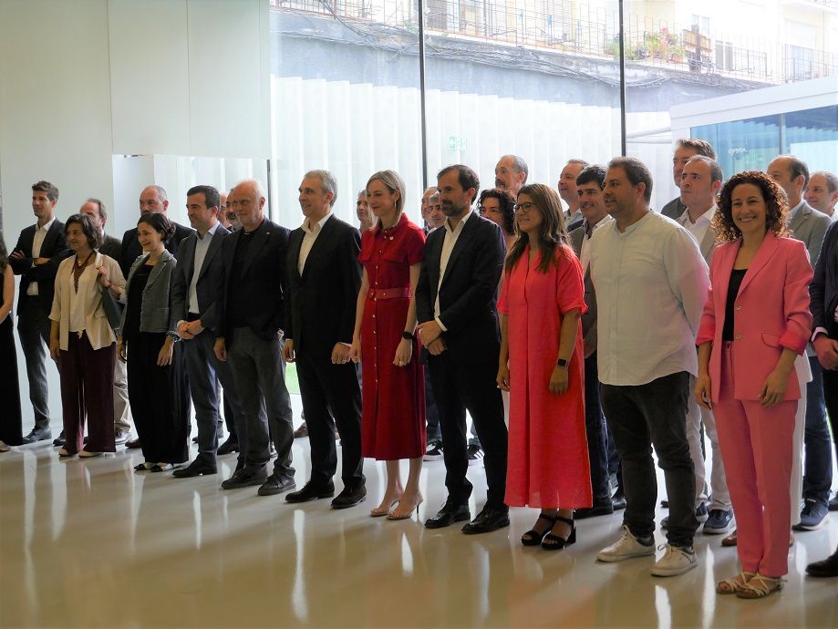 La jornada ha sido un punto de encuentro entre instituciones, sector tecnológico y tejido productivo para analizar las capacidades reales que tiene Euskadi en esta materia.