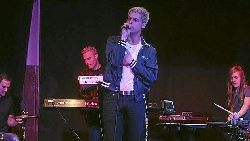 Pello Reparaz, de Zetak, en una actuación.