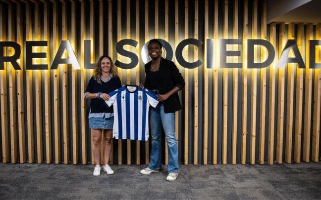 Edna Imade en su presentación. REAL SOCIEDAD