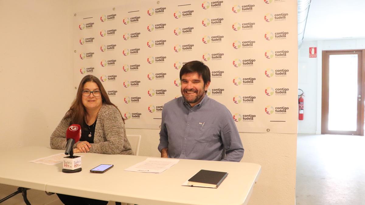 Olga Risueño y Eneko Larrarte durante la rueda de prensa