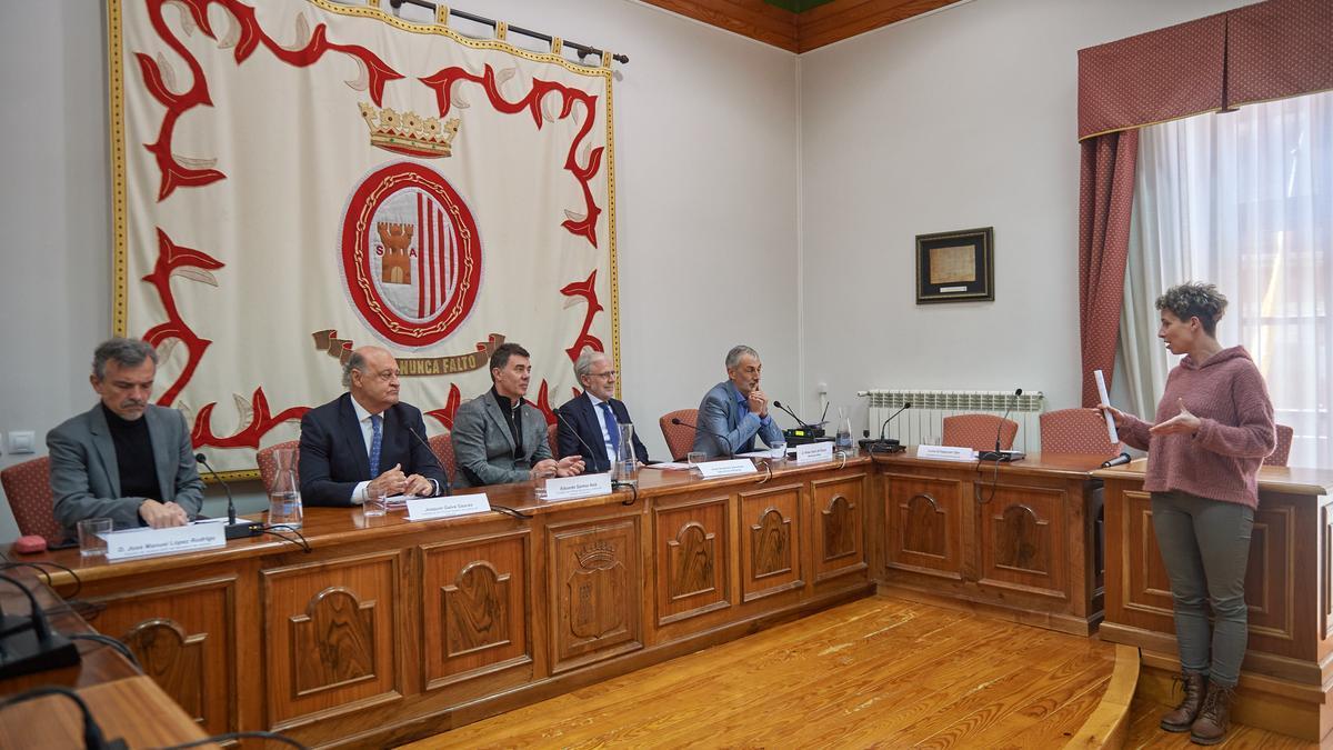 Participantes en el acto celebrado en Sangüesa