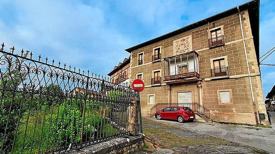 La conocida como Casa de Valle en Artziniega. | FOTO: CEDIDA