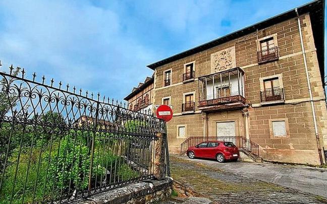 La conocida como Casa de Valle en Artziniega. | FOTO: CEDIDA