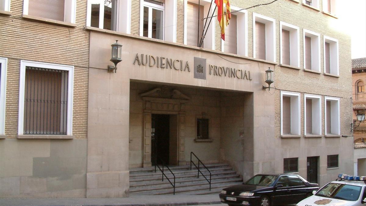 Fachada de la Audiencia Provincial de Huesca