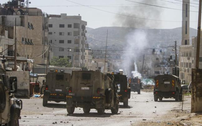 El ejercito de Israel en el este de Cisjordania