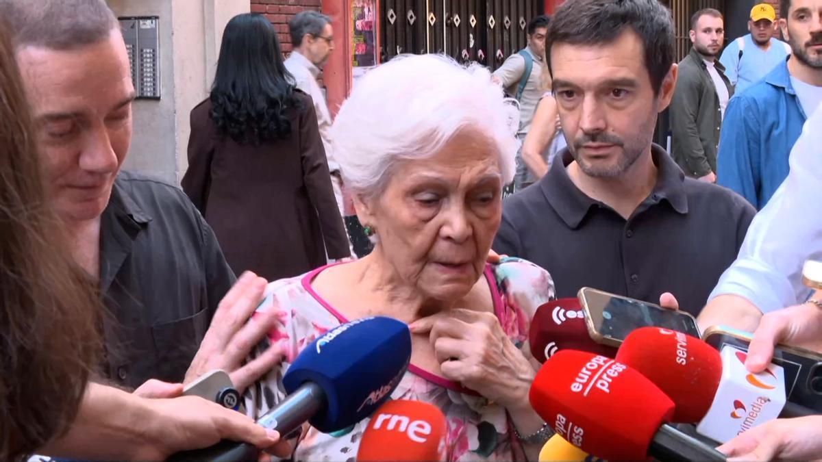 Paquita, de 83 años, amenazada por un desahucio en Madrid: "Claro que voy a defender mi casa"