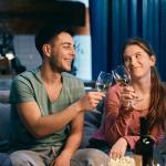 Palomitas, sofá y las mejores películas.