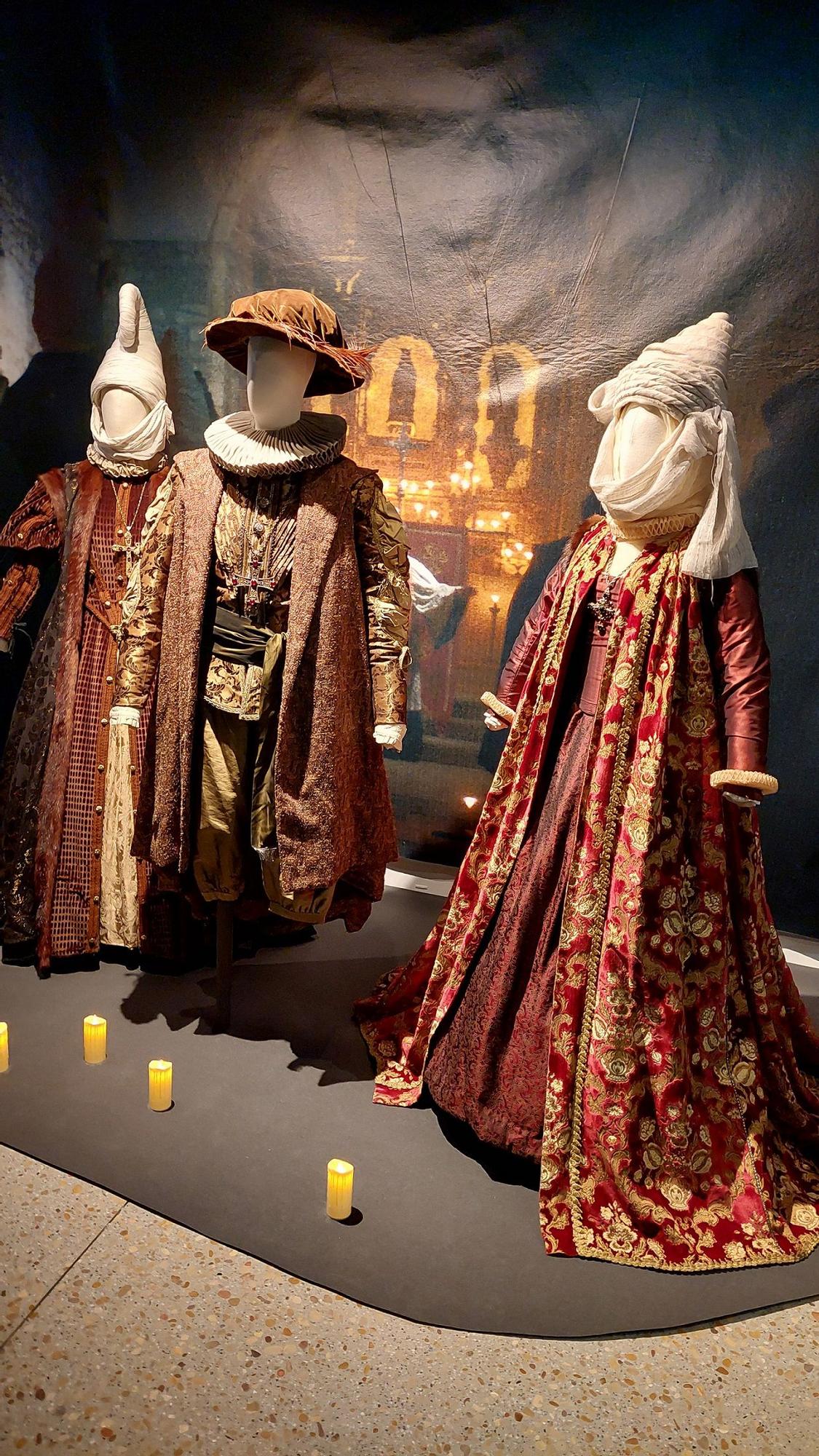 Trajes de la nobleza del siglo XVII.