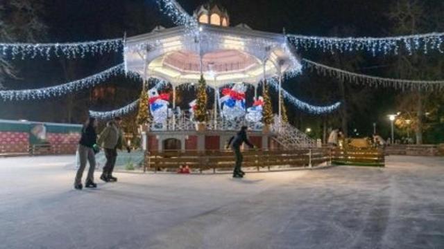 Izotz pista eta txirrista izango dira aurten ere Gabonetan Gasteizko Florida parkean.