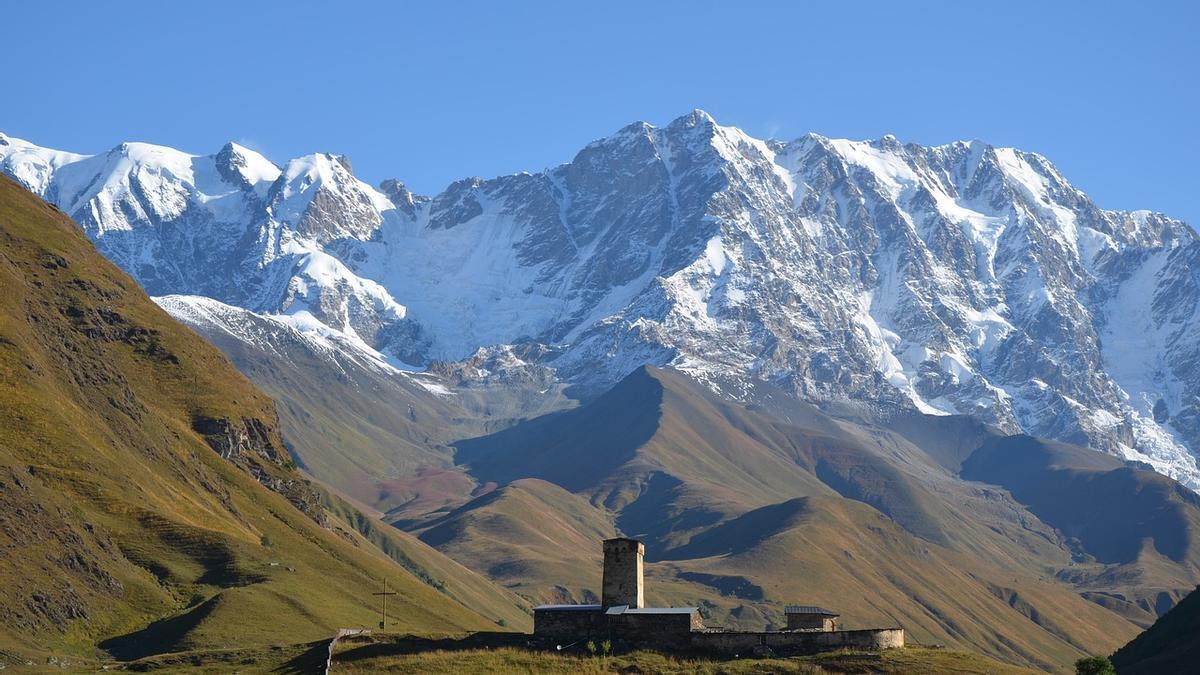 Imagen de un paisaje de Georgia, en el Cáucaso