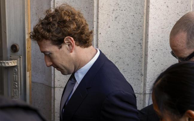Zuckerberg acude al juzgado.