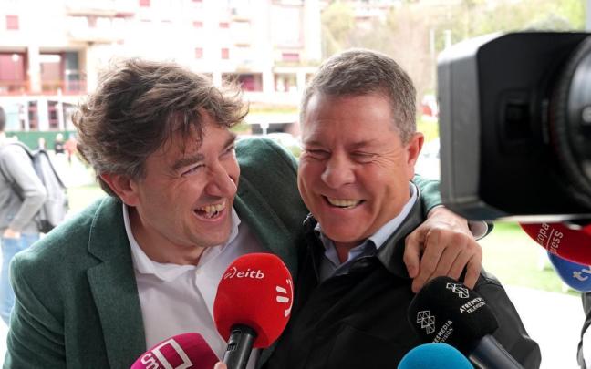 El candidato a lehendakari del PSE, Eneko Andueza, ha recibido el respaldo de los presidentes autonómicos socialistas, entre ellos, Emiliano García Page.