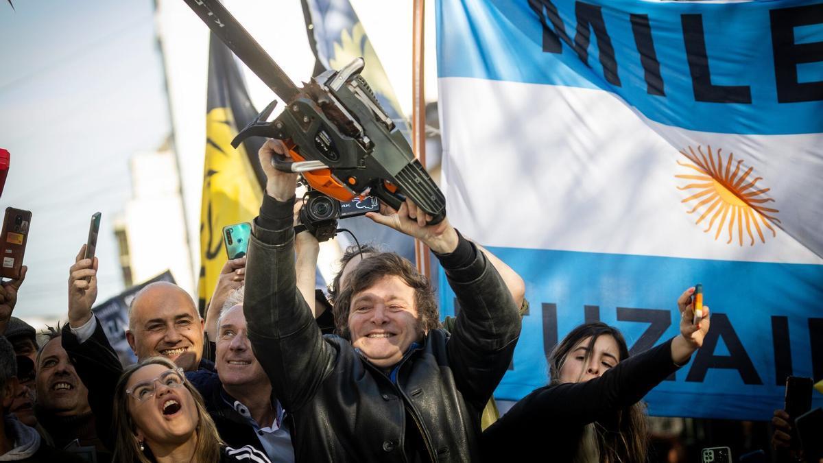 El presidente de Argentina, Javier Milei, ha negado mantener actualmente cualquier relación con Fernando Cerimedo.