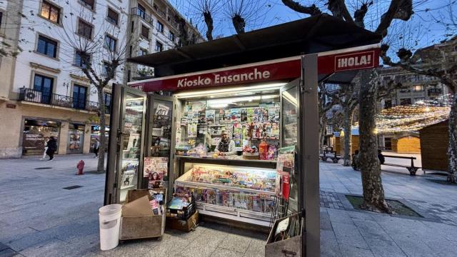 El kiosco de prensa de la plaza del Ensanche dejará de funcionar a partir del 1 de enero del próximo 2026.