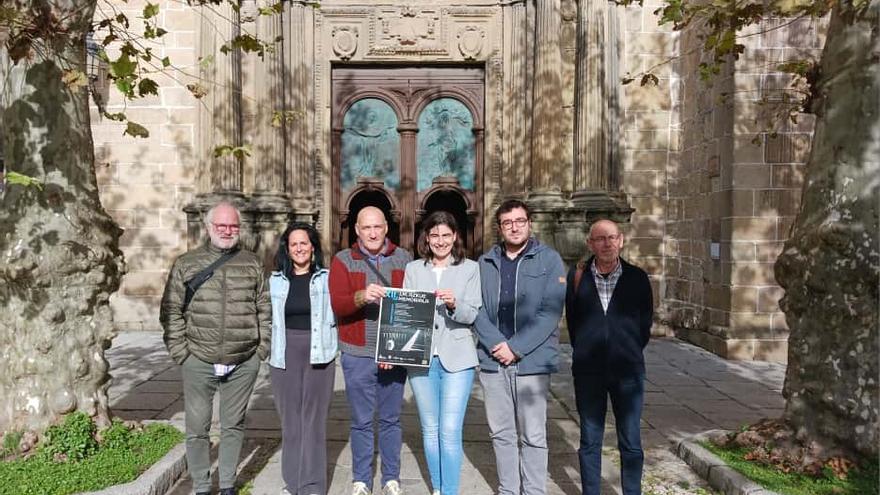 Foto de la presentación de la 12ª edición del ciclo, que ha tenido lugar esta mañana frente a la Parroquia del Juncal.