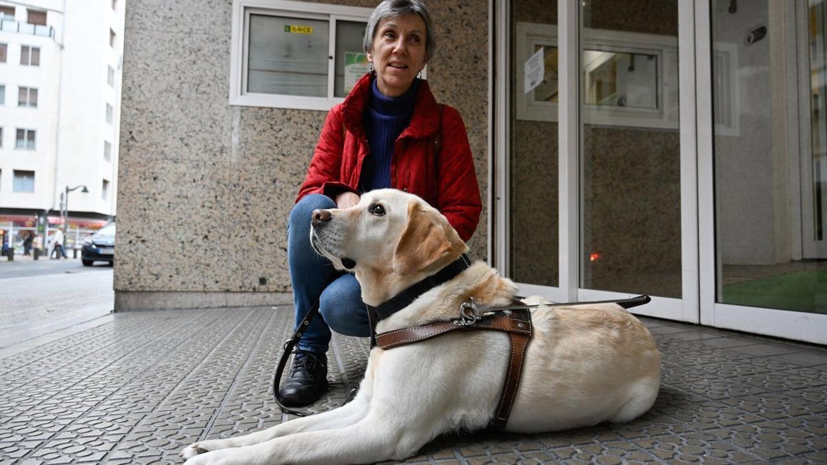 Marian Caselles celebra junto a Pixy el Día Internacional del Perro Guía