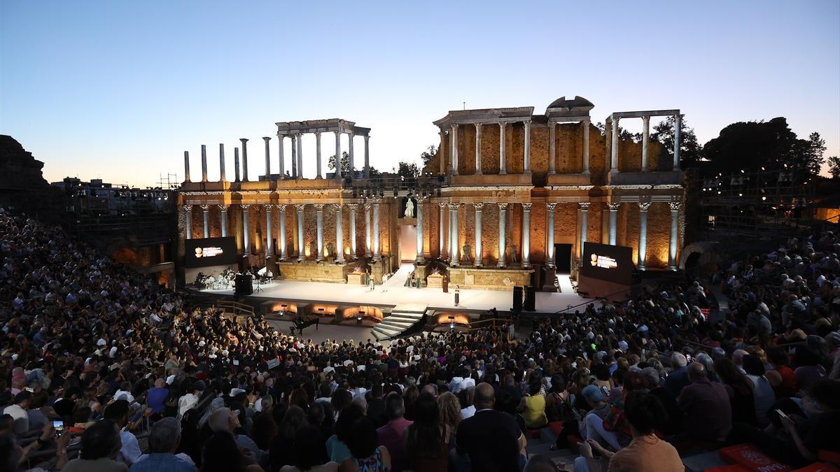 Gala de entrega de los XXIX Premios Max de las Artes Escénicas, en el Teatro Romano, a 1 de junio de 2026, en Mérida.