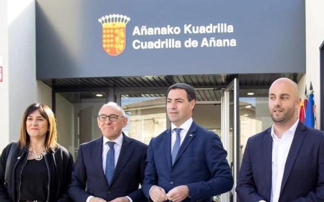 El Lehendakari estuvo en la inauguración de la nueva sede de la Cuadrilla de Añana el pasado día 13