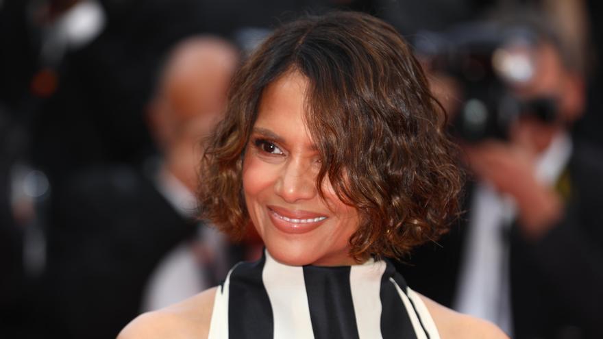 Olivier Martinez acusa a Halle Berry de estrangular a su hijo.