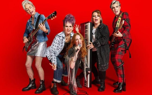 Las protagonistas de la serie ‘Riot Woman’.