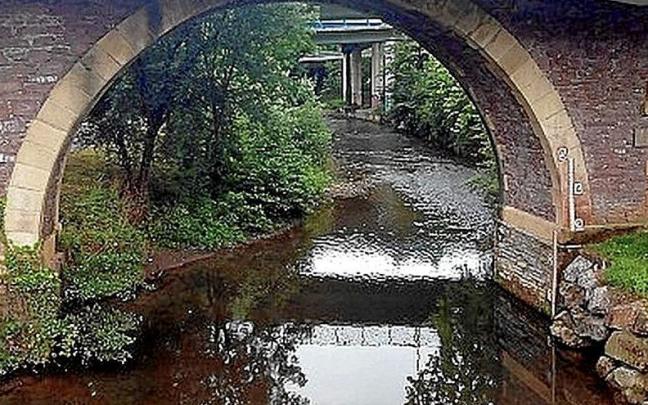 Río Oiartzun, en el que se han llevado a cabo la limpieza
