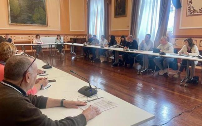 Foto de la reunión de la Comisión Permanente para la Seguridad y la Convivencia celebrada esta semana.