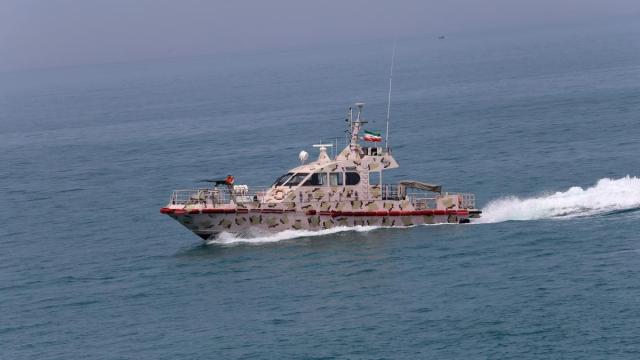 Lancha de la Guardia Revolucionaria iraní.