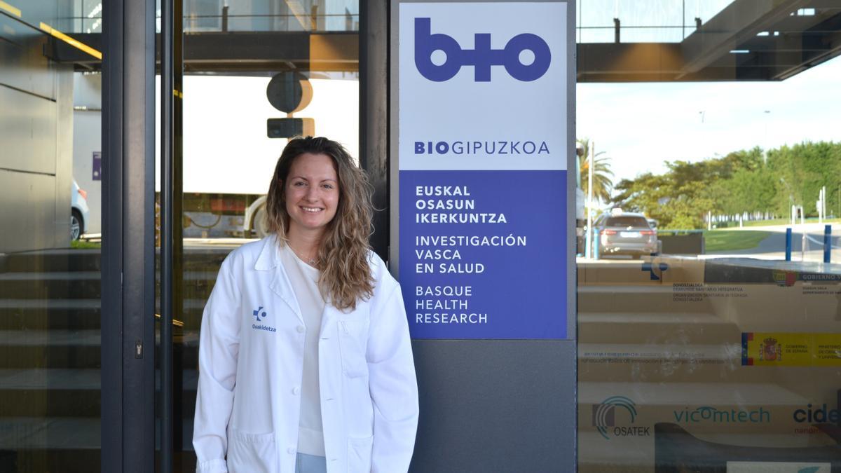 Leire Bejarano desarrollará su investigación sobre la metástasis cerebral en Biogipuzkoa.