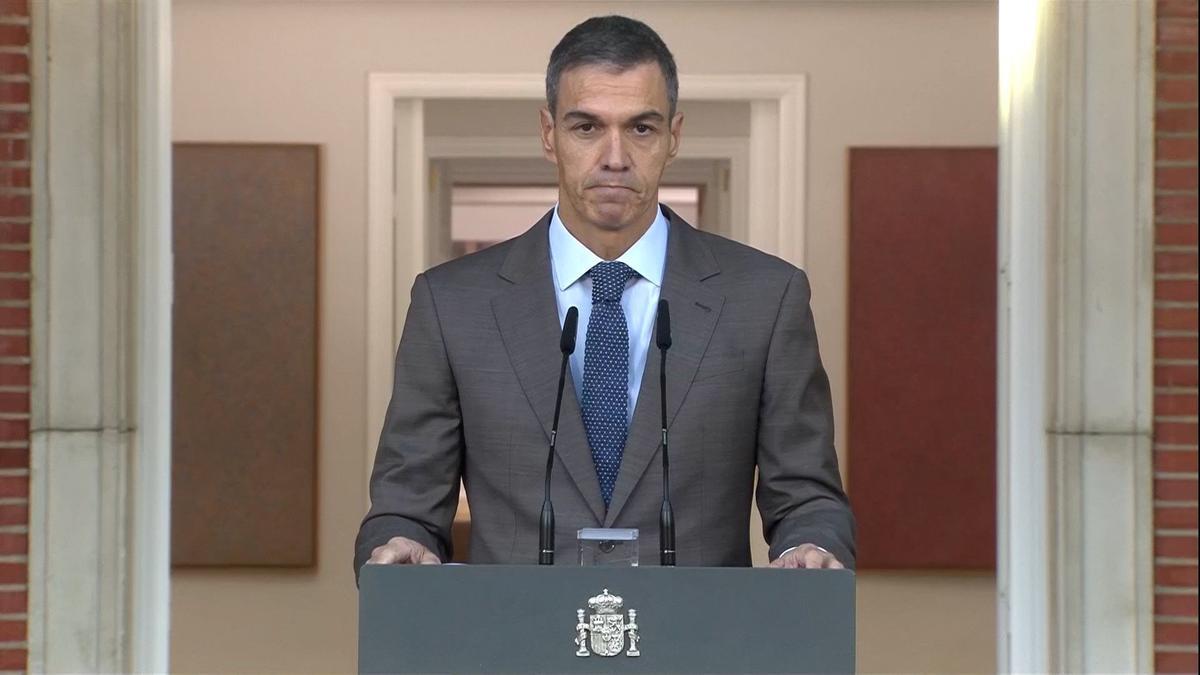 El presidente Sánchez, durante su intervención en Moncloa para anunciar el adelanto electoral