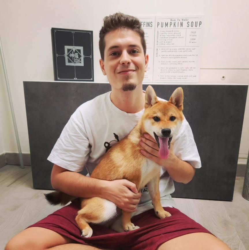 La mascosta de ‘Soki’, Yuki, es el verdadero protagonista en su Instagram.