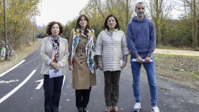 Goikolarra eta Olarizu arteko oinezkoentzako eta bizikletentzako lotura berria ireki dute Gasteizen.