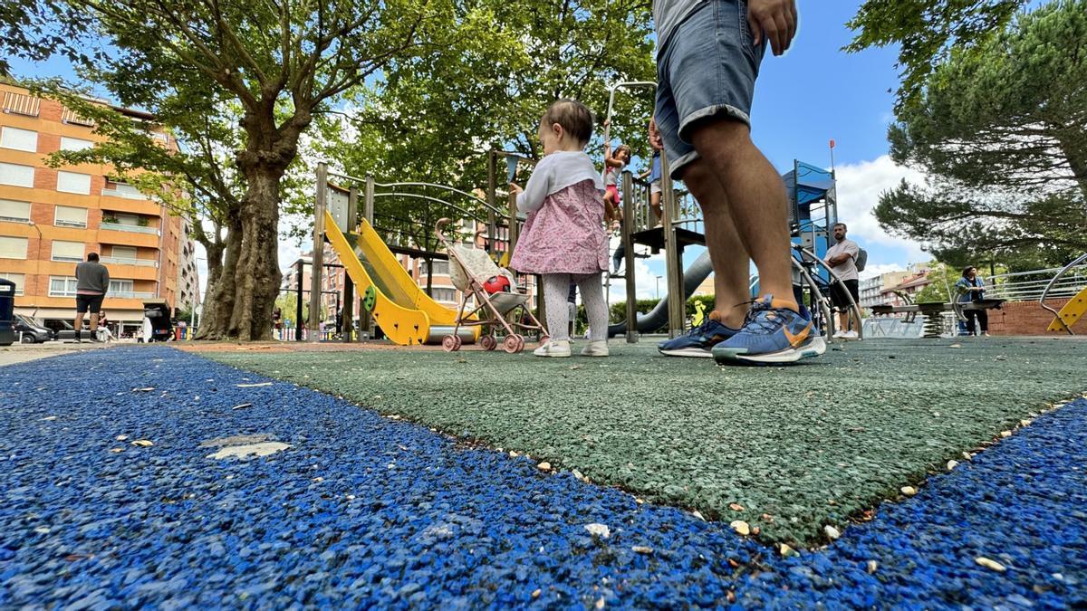 Se renovará el suelo del parque Ezkurdi