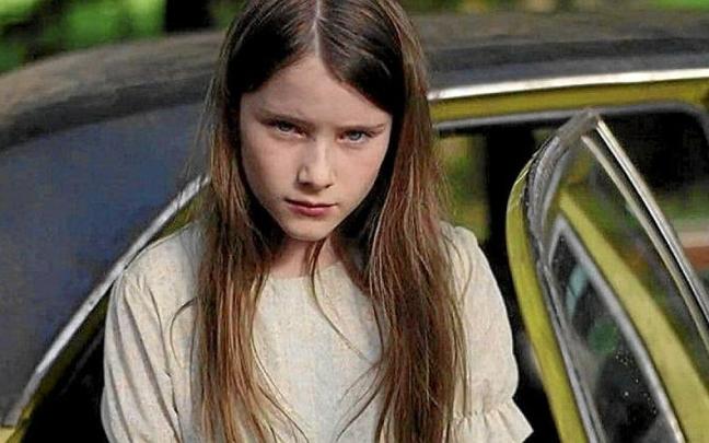 Catherine Clinch da sentido a un relato sobre la familia y los (des)afectos, un retrato sensible y emotivo de la infancia que le ha llevado a triunfar en festivales como Berlín y Valladolid.