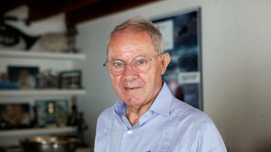 Fallece el periodista José Ángel de la Casa.