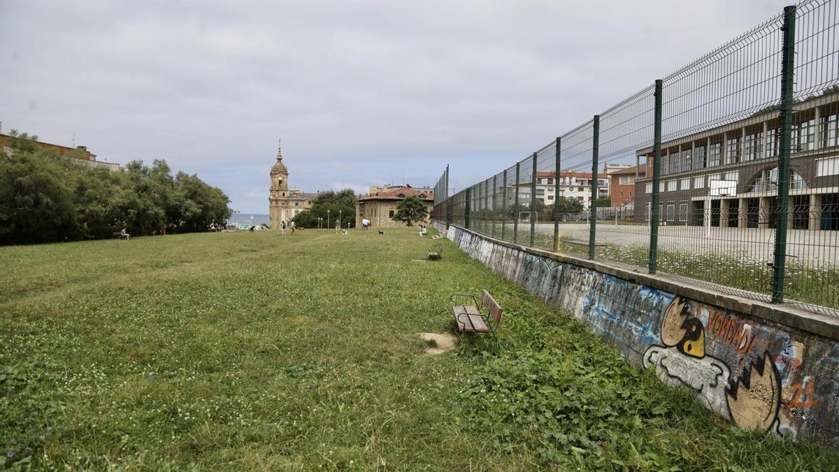 Terreno de Manteo, en el que se proyecta la segunda sede del BCC.