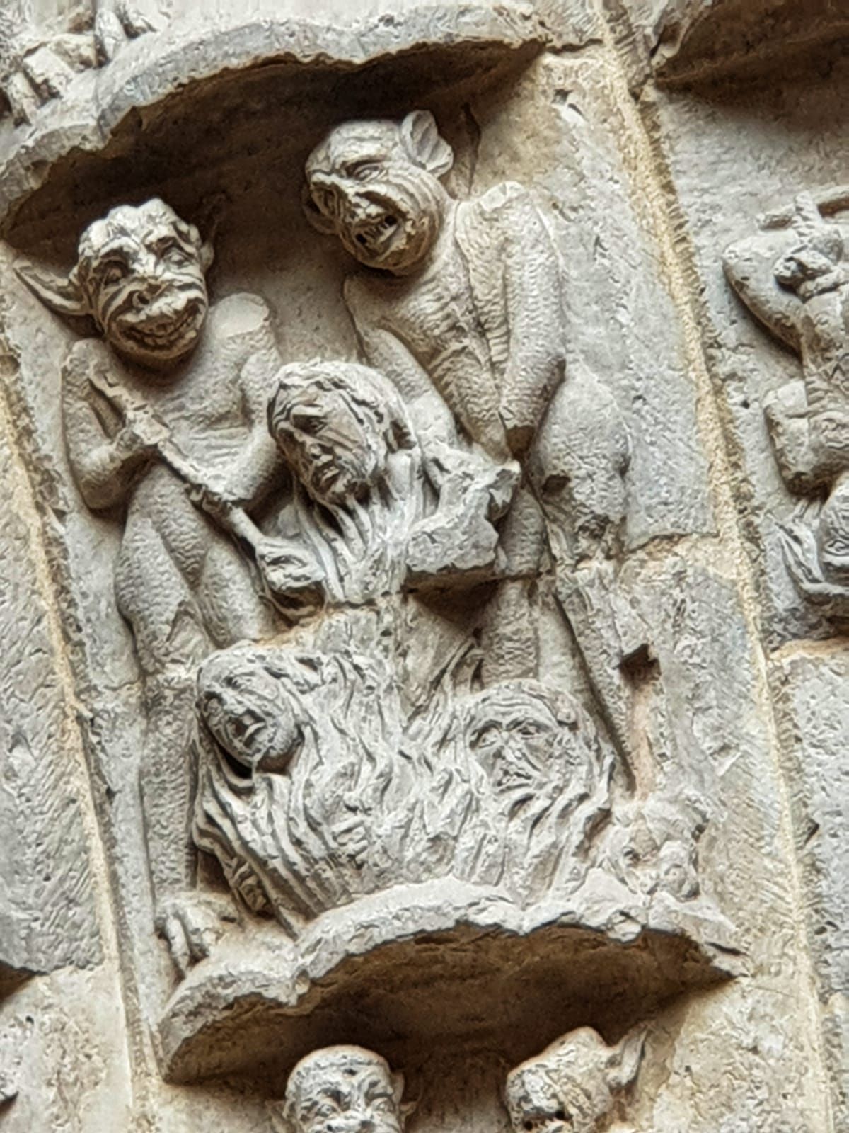 Detalle de las esculturas.