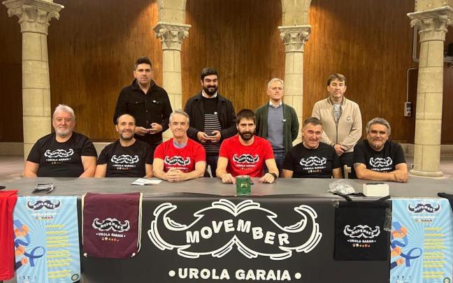 Eskualdeko lau alkateak, Movemberreko kideekin.